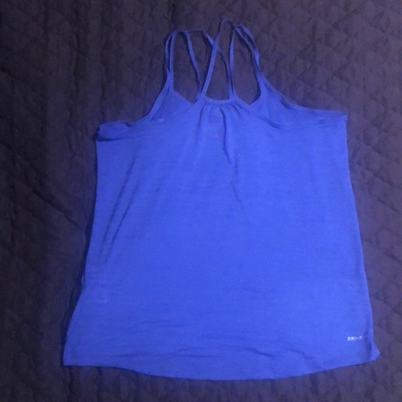 Nike Tank - Picture 2 of 4